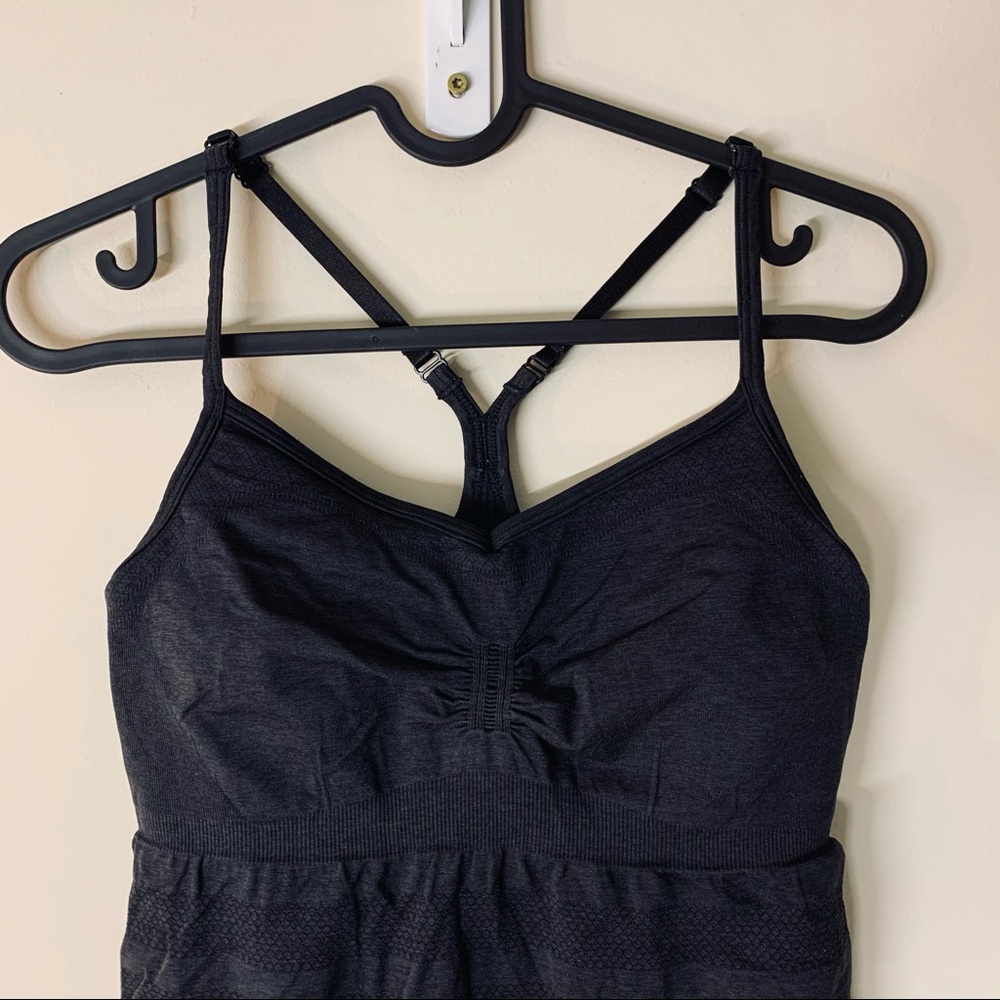 Lululemon Active Tank in Charcoal Grey S - Picture 3 of 7